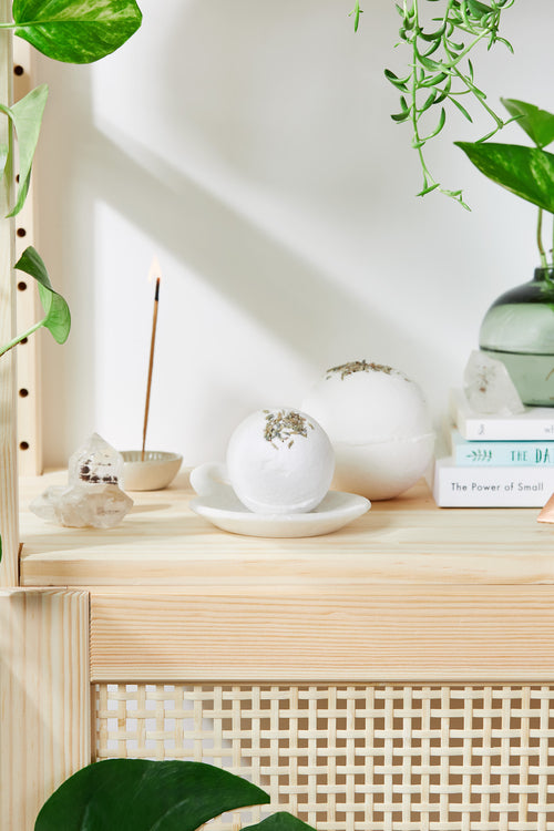 Relaxing Bath Bomb – Lavender & Chamomile- TWO SIZES